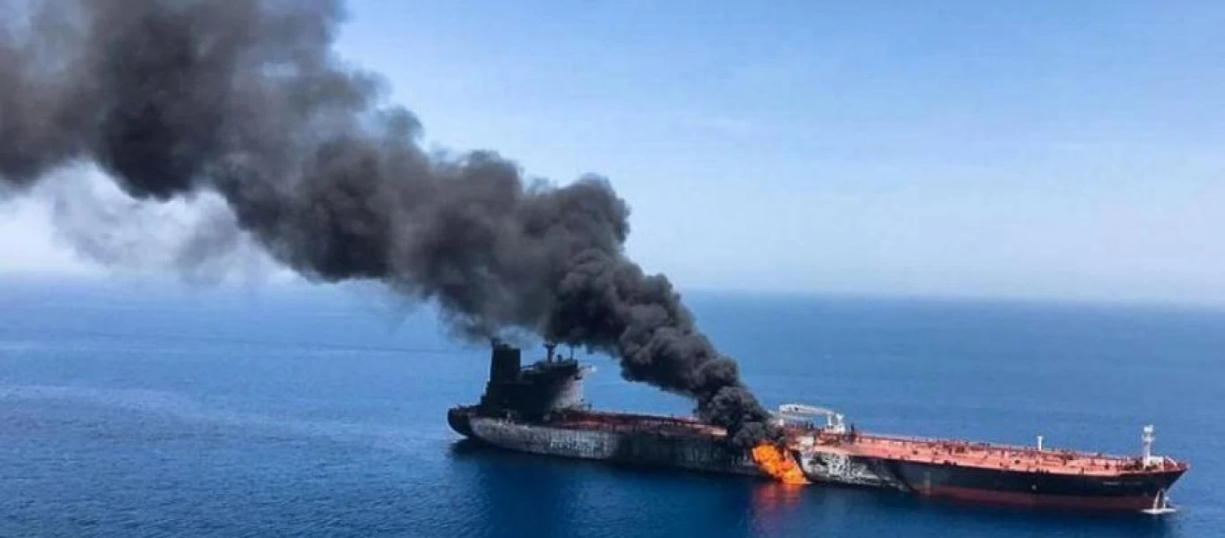 Επίθεση σε δεξαμενόπλοιο στο Ομάν: Το Ναυτικό των ΗΠΑ υποστηρίζει ότι drone έπληξε το Mercer Street